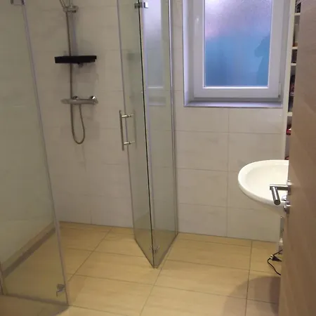 Myhome10 Wiesbaden-mainz Lägenhet *