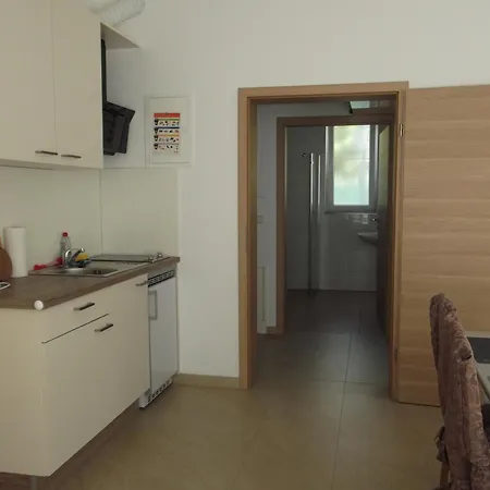 Myhome10 Wiesbaden-mainz Lägenhet *