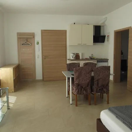 Lägenhet Myhome10 Wiesbaden-mainz *